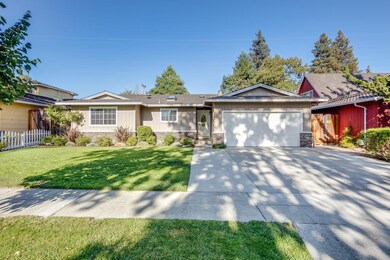 2688 Custer Dr, San Jose, CA 95124 - photo 2