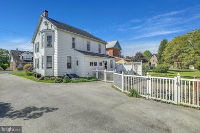 376 E King St, Littlestown, PA 17340 - photo 5