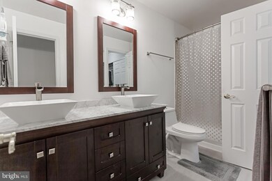 12 Fallen Tree Ct unit H, Halethorpe, MD 21227 - photo 4