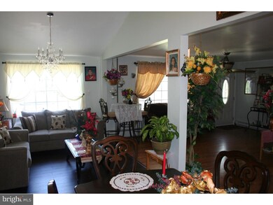 2230 Berkley Rd, Reading, PA 19605 - photo 6