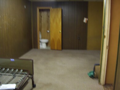 427 N Main St, Archbald, PA 18403 - photo 3