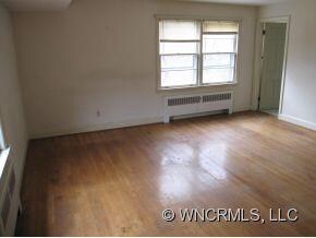 Large-sized bedroom