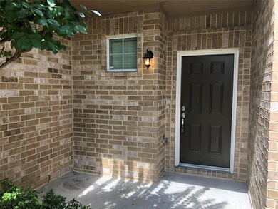 8319 Lamond Ln, Houston, TX 77095 - photo 2