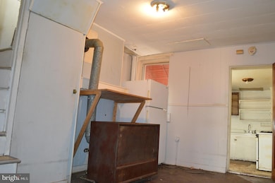 126 S Regester St, Baltimore, MD 21231 - photo 5