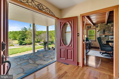 10599 Warland Rd, Marshall, VA 20115 - photo 4