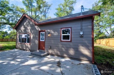 16544 Railway Rd SE, Yelm, WA 98597 - photo 4