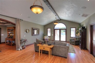 3639 Livingston Rd, Central Point, OR 97502 - photo 4