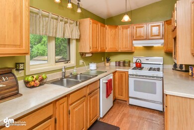 Kitchen-9405-SMALL