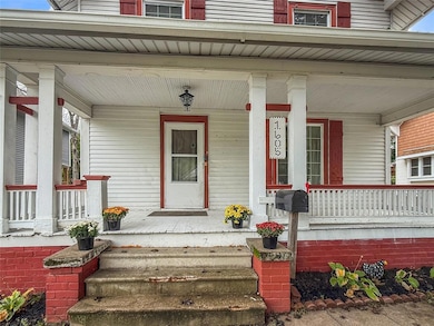 1605 22nd St, Des Moines, IA 50310 - photo 2