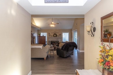 1204 E Salem Ave, Fresno, CA 93720 - photo 4