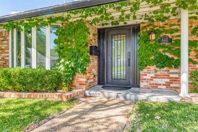 6221 Chesley Ln, Dallas, TX 75214 - photo 3