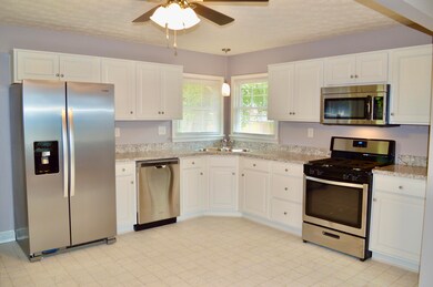 EA9BC4AB-1569-4748-A453-9AE5FA54940F_1_2