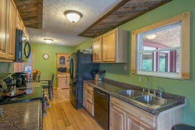 2659 N Court St, Circleville, OH 43113 - photo 7