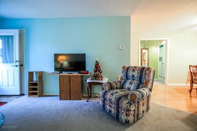 Living Rm
