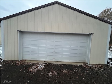 6090 Hoffman Rd, Wooster, OH 44691 - photo 2