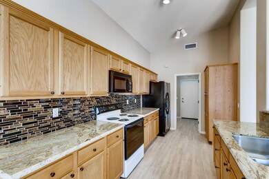 4545 E Roy Rogers Rd Cave-large-005-005-