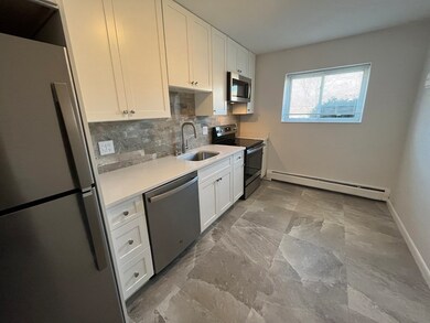 33 Westgate Rd unit 4, Chestnut Hill, MA 02467 - photo 3