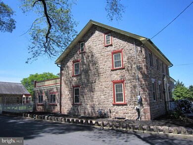 133 N Reamstown Rd, Stevens, PA 17578 - photo 4