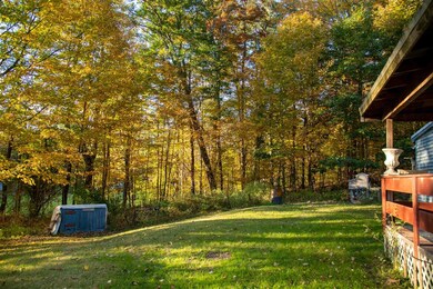 473 Laver Rd, Sunderland, VT 05250 - photo 3