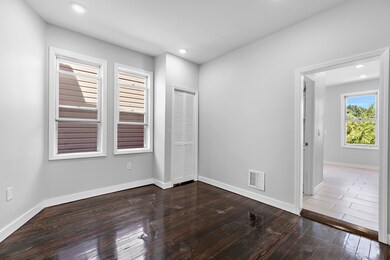 290 Claremont Ave, Jersey City, NJ 07305 - photo 7