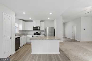 17074 Rollins Rd, Bowling Green, VA 22427 - photo 6