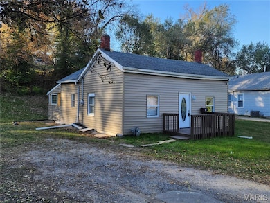 1121 Union St, Hannibal, MO 63401 - photo 2