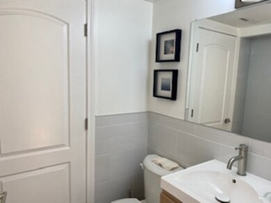 914 Edgell Rd, Framingham, MA 01701 - photo 6