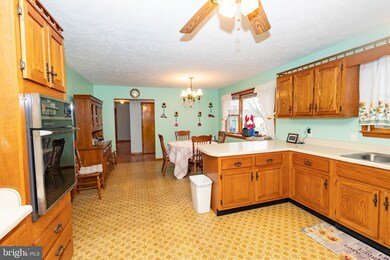 51 Monroe Bay Cir, Colonial Beach, VA 22443 - photo 7