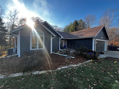 9188 NW Polk City Dr, Polk City, IA 50226 - photo 2