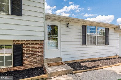 6 Challedon Ct, Walkersville, MD 21793 - photo 3