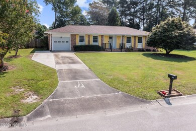 506 Winchester Rd, Jacksonville, NC 28546 - photo 2