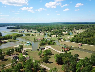 201 N Forest Dr, Huntsville, TX 77340 - photo 6