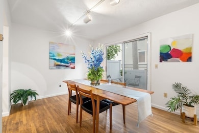 109 Centre St unit B, Brookline, MA 02446 - photo 4