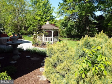 4848 Mead Dr, Doylestown, PA 18902 - photo 3