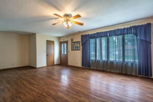 420 W 5th Street, Wilton, IA
