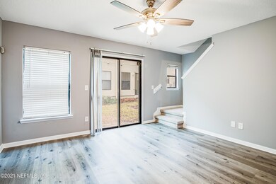 4622 Crib Ct, Jacksonville, FL 32210 - photo 3