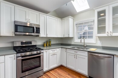 148 Hayes Ave, South Burlington, VT 05403 - photo 4