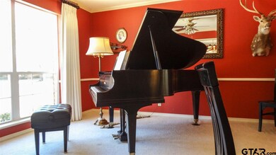 8317 8317 Columbia Dr, Tyler, TX 75703 - photo 4