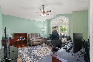 6-web-or-mls-4124beaumont-6