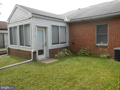 18006 Putter Dr, Hagerstown, MD 21740 - photo 4
