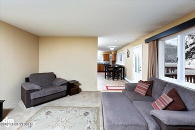 04-Living Room Unit 2 MS_6948