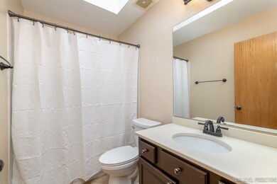 20922 W Bloomfield Dr, Plainfield, IL 60544 - photo 6