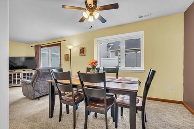 43 Meadow Pond Dr unit F, Leominster, MA 01453 - photo 3