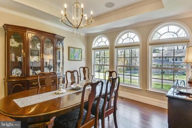 6632 Beacon Ln, Falls Church, VA 22043 - photo 5