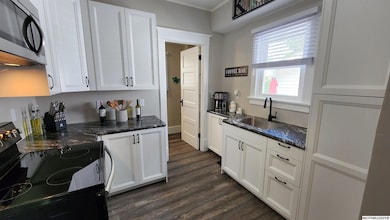 318 E Walnut St, Manly, IA 50456 - photo 7