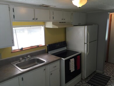 1642 Elmore Ave, Columbus, OH 43224 - photo 2