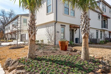 3455 Bremen St unit E, Dallas, TX 75206 - photo 2