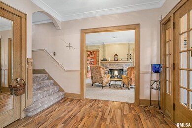 1026 E High St, Davenport, IA 52803 - photo 3