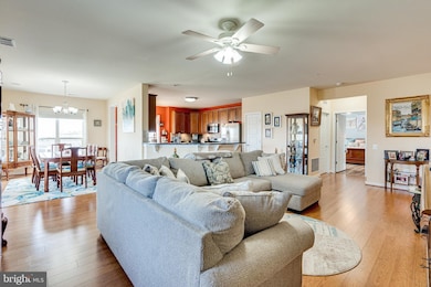 8960 Fascination Ct unit 316, Lorton, VA 22079 - photo 7