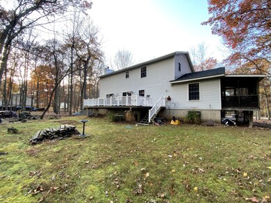 288 Oak Hill Road Back Yard